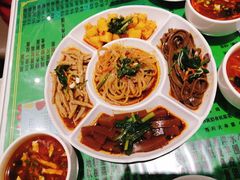 小吃五拼-令氏家外家周秦食府(高新店)