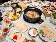 -烹然四季椰子鸡火锅(团结湖总店)