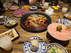 -旧街市鲜货老火锅(大光路店)