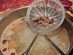 -牛人日志·鲜牛肉骨汤火锅(万科里瑧店)