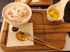 鲜奶雪耳炖木瓜-炖物24章·顺时轻养茶(杭州大厦店)