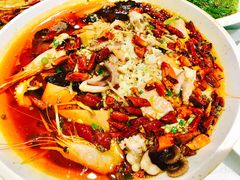 -赶海部落海鲜城(海阳路店)