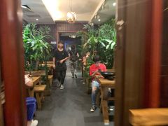 大堂-万记麻辣烫国展总店