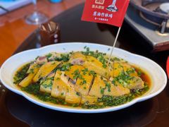 -魏铭鱼头捞饭(晋阳路店)