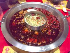 -谭鸭血老火锅(七宝万科广场店)