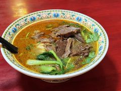 -金杨拉面王小吃面馆·牛三宝面·红烧牛肉粉
