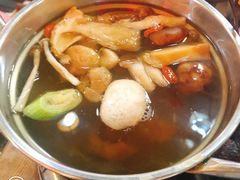 菌汤小火锅-丽江庭院之爱在路上(西单店)
