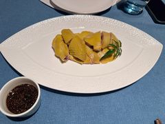 -三利音·玖弄小鲜(浦东嘉里城店)