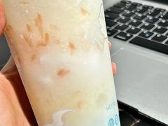 -喜茶(杭州滨江宝龙店)