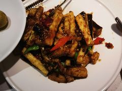 -聚友斋(陶瓷琉璃馆水晶街店)