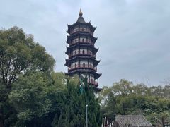-绳金塔