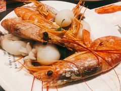 -四海一家自助餐(益田假日广场店)