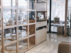 面包甜点陈列柜-ROIIN用心(杭州首店)