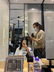 -HAIR CORNER