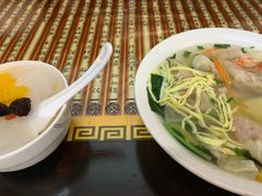 -长人馄饨铺(解放街店)