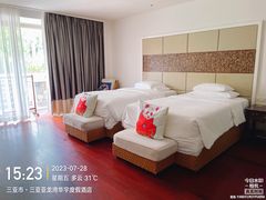 -三亚亚龙湾雅高美爵酒店