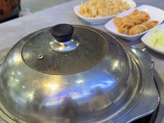 -光头药膳鸡(莱茵小镇店)
