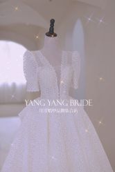 -洋洋婚纱品牌集合店
