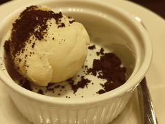 -WOLFGANG PUCK KITCHEN & BAR(迪士尼小镇店)