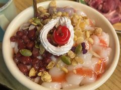 白雪冰汤团-石灰市老火锅(北滨路店)
