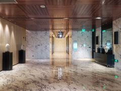 -上海漕河泾万丽酒店