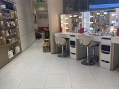 -海马体照相馆(昆明广福路爱琴海店)