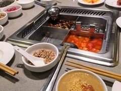 -海底捞火锅(宝龙广场夜宵主题店)