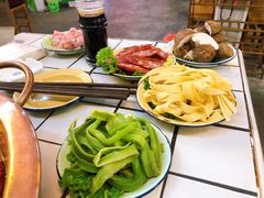 -春花火锅公司(昌建广场店)