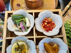 -菌自由丨野生菌火锅特色庭院餐厅(丽江古城店)