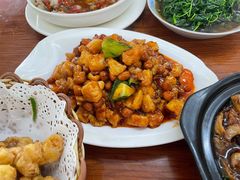 -胡子饮食店