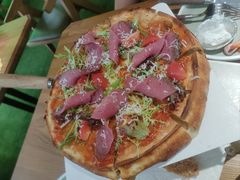 -Dragon Pizza•圆脸龙披萨·牛排餐厅