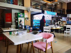 -覃记海鲜美食餐厅