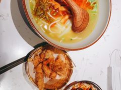 -百春原湖南牛肉粉(百联世纪店)