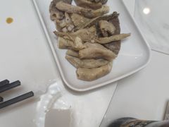 -养牛邓·潮汕牛肉海鲜自助火锅(广州店)