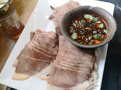 牦牛肉片-三锅莊·牦牛肉火锅·香格里拉特色藏餐宴请餐厅(昆明创始店)