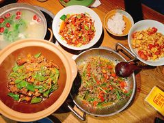 -吃饭皇帝大土家民族菜(正大广场店)