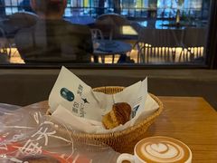 -大小咖啡 BigSmallCoffee(麦子店)