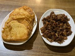 鸡蛋炸馒头-炙热童年·老北京炙子烤肉(南锣鼓巷店)