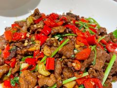 小炒黄牛肉-鸡毛店·川菜(双楠店)