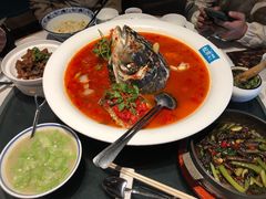 -坛宗剁椒鱼头(河西王府井店)