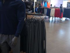 -UNDER ARMOUR(新燕莎奥莱店)