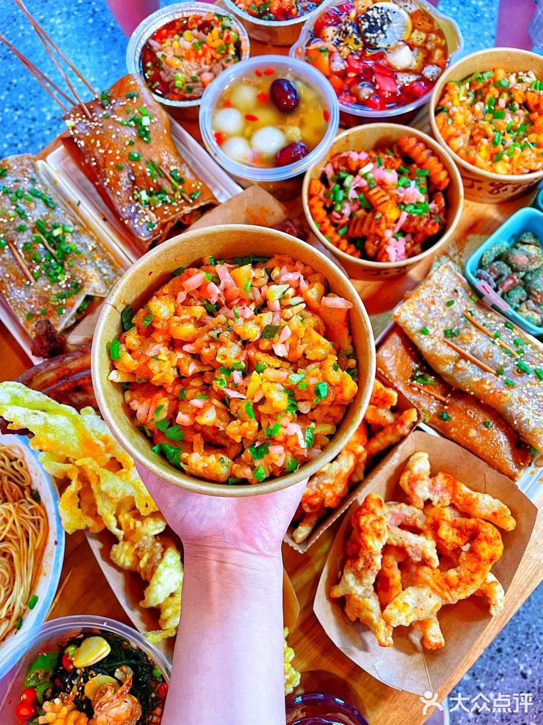 本地人推荐美食广场 八一好吃街 特色美食一条街