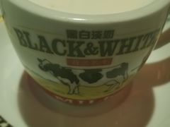热鲜奶-鸿运茶餐厅(皇岗店)