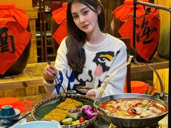 -老滇山寨•云南特色菜•地方菜•民族风情歌舞表演(金碧店)