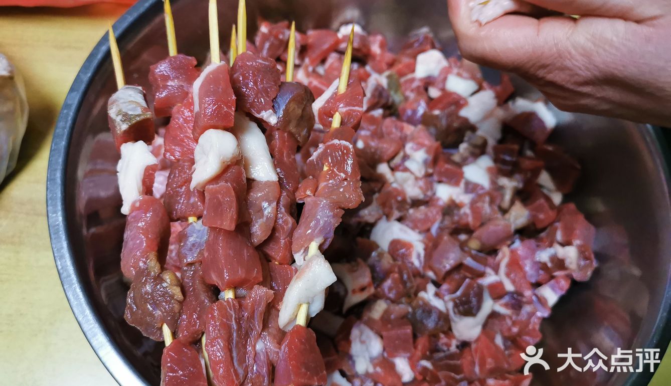 前两天跟妈妈说好想撸串，快忘记串串什么味道了