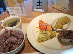 无印良品Cafe&nbsp;&&nbsp;Meal&nbsp;MUJI-无印良品餐堂 MUJI Diner(成都太古里店)