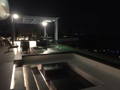 -瑰丽酒店·海吧·天际下午茶·现场DJ·天台酒吧