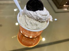 榛子冰激凌-VENCHI 闻绮(北京国贸商城店)