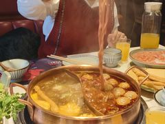 -牛村来人潮汕牛肉火锅(西单店)