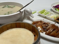 -梅利汴京烤鸭•开封豫菜地标店(东大街店)
